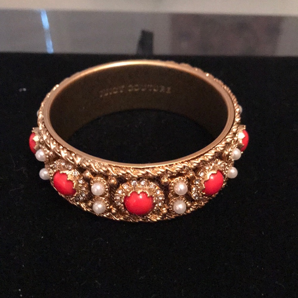 Juicy couture bangle bracelet
